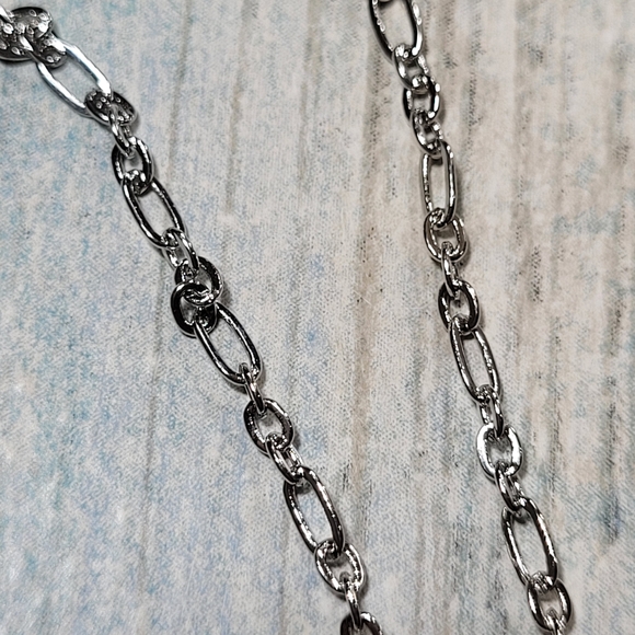 Lane Bryant Long Necklace. - Picture 7 of 8